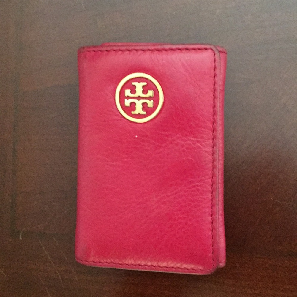 Tory Burch Robinson Key Case, Reddish Pink Color